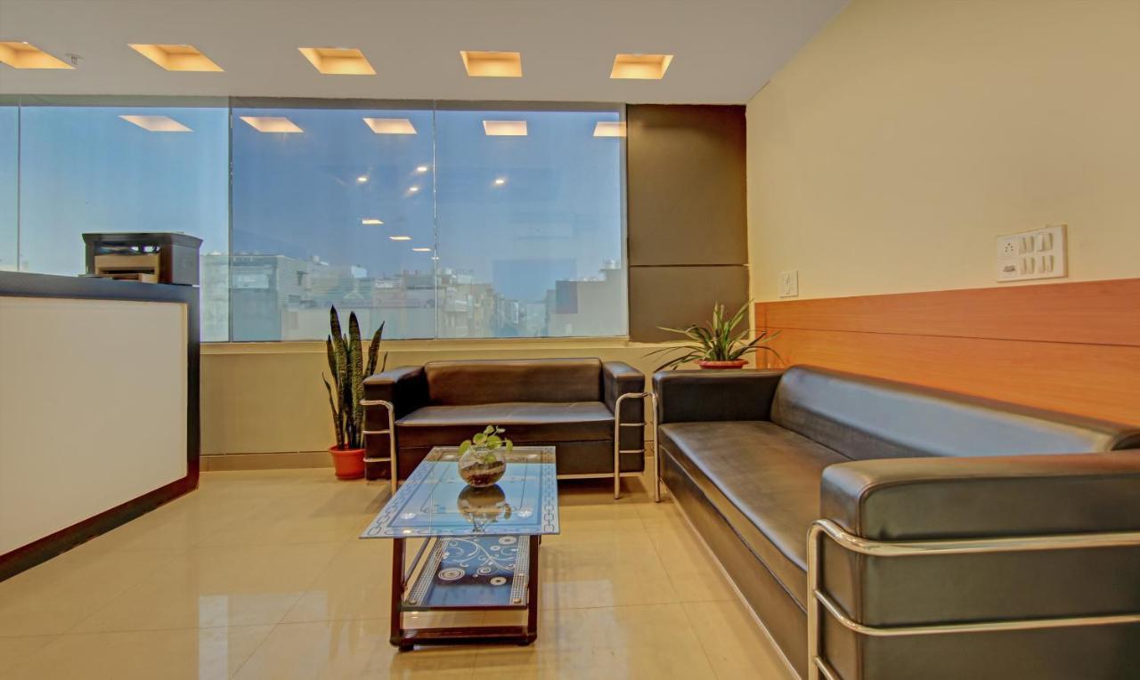 Treebo Tms Residency Hotel New Delhi Exterior foto